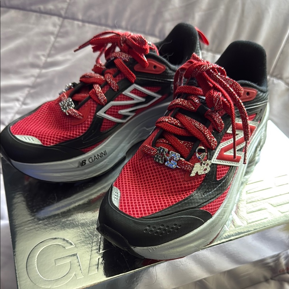 Ganni X New Balance collab Red and Black Sneakers with Sporty Design